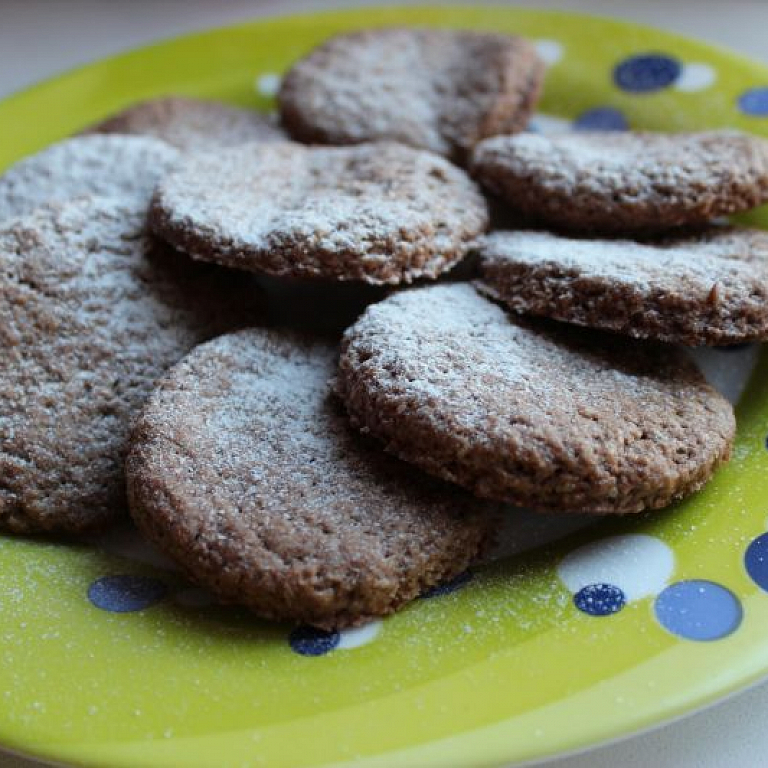 Постное печенье с орехами — рецепт с фото